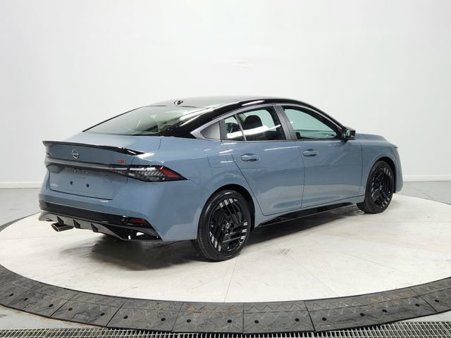 New 2026 Nissan Sentra SR w/ Floor Mat Package image 7