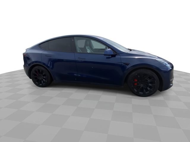 Used 2021 Tesla Model Y Performance image 3