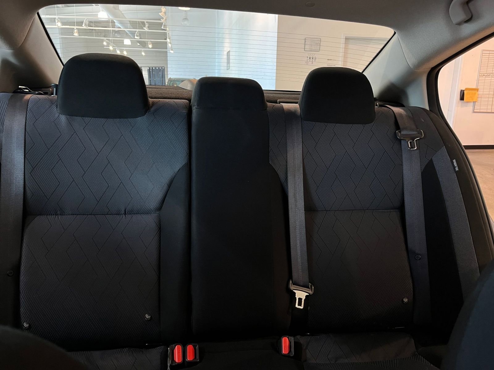 Used 2025 Nissan Versa SV w/ Trunk Package FWD image 37