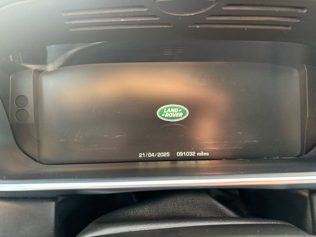 Used 2014 Land Rover Range Rover Long Wheelbase Supercharged image 16