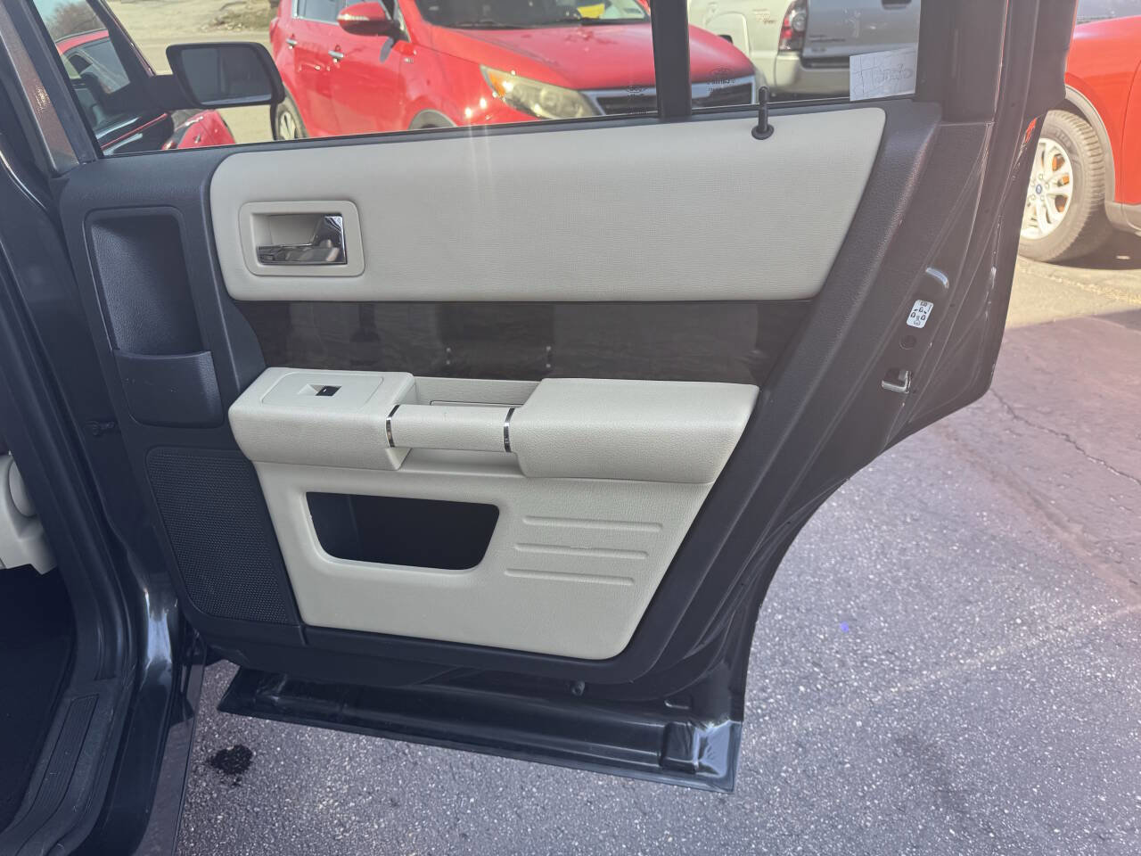 Used 2016 Ford Flex Limited AWD/4WD image 24