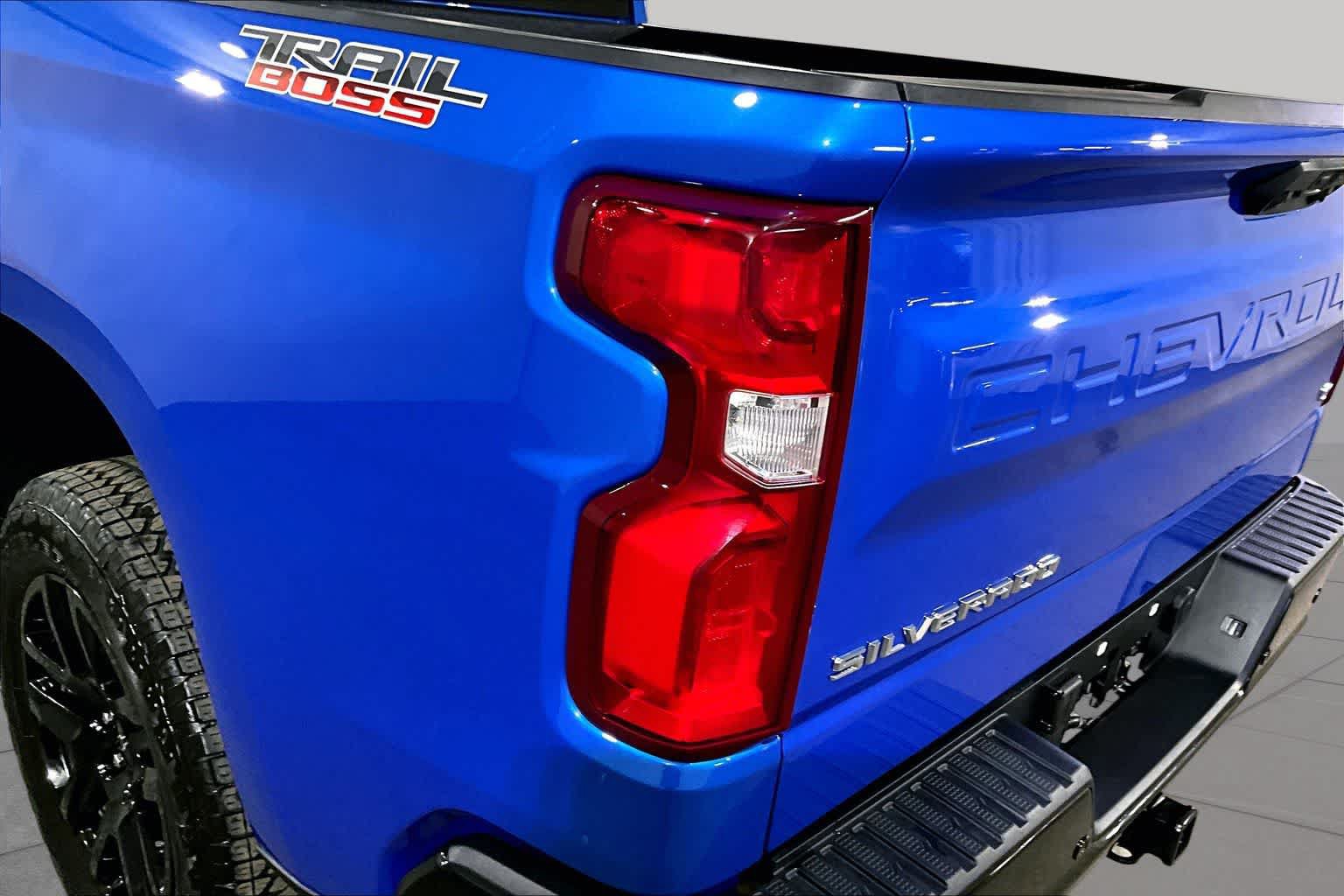 Used 2026 Chevrolet Silverado 1500 LT Trail Boss w/ Safety Package AWD/4WD image 74