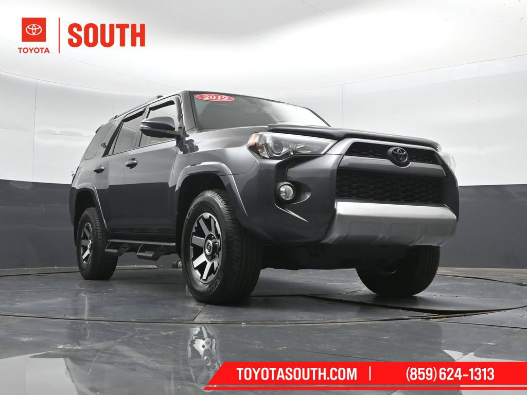 Used 2019 Toyota 4Runner TRD Off-Road Premium AWD/4WD image 40
