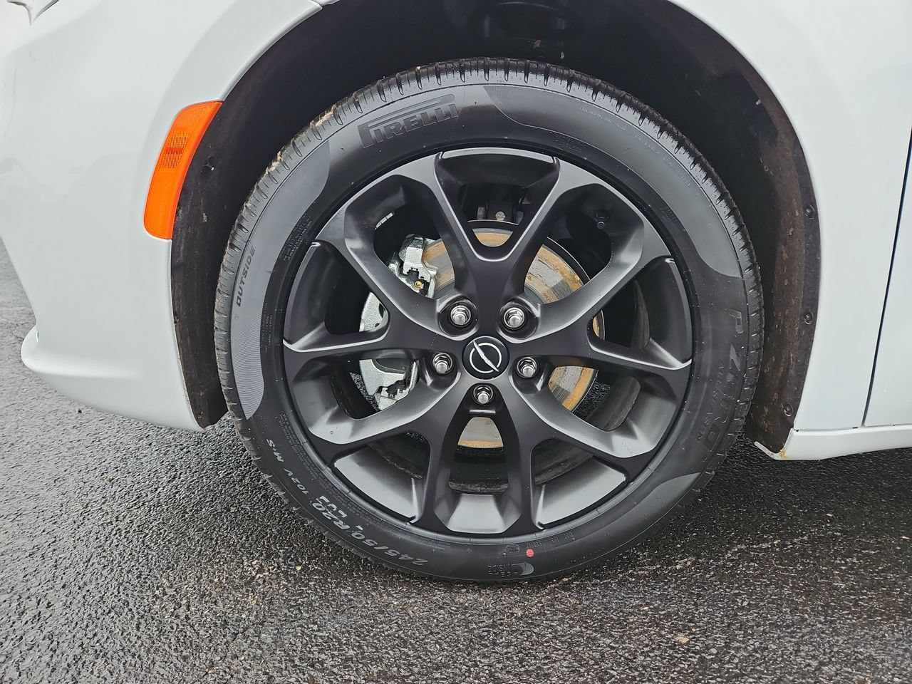 New 2026 Chrysler Pacifica Select w/ S Appearance Package FWD image 9