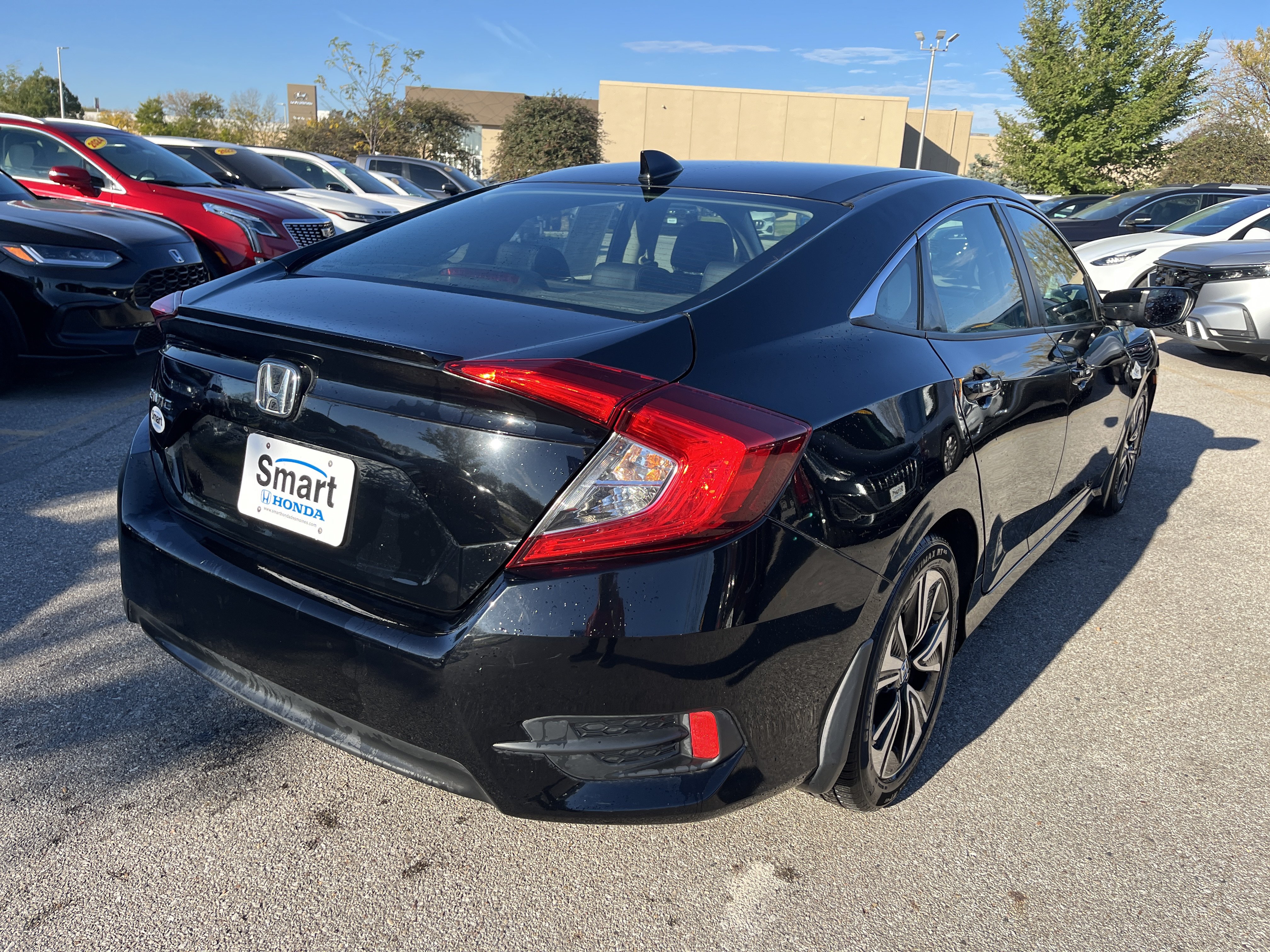 Used 2017 Honda Civic EX-L image 5