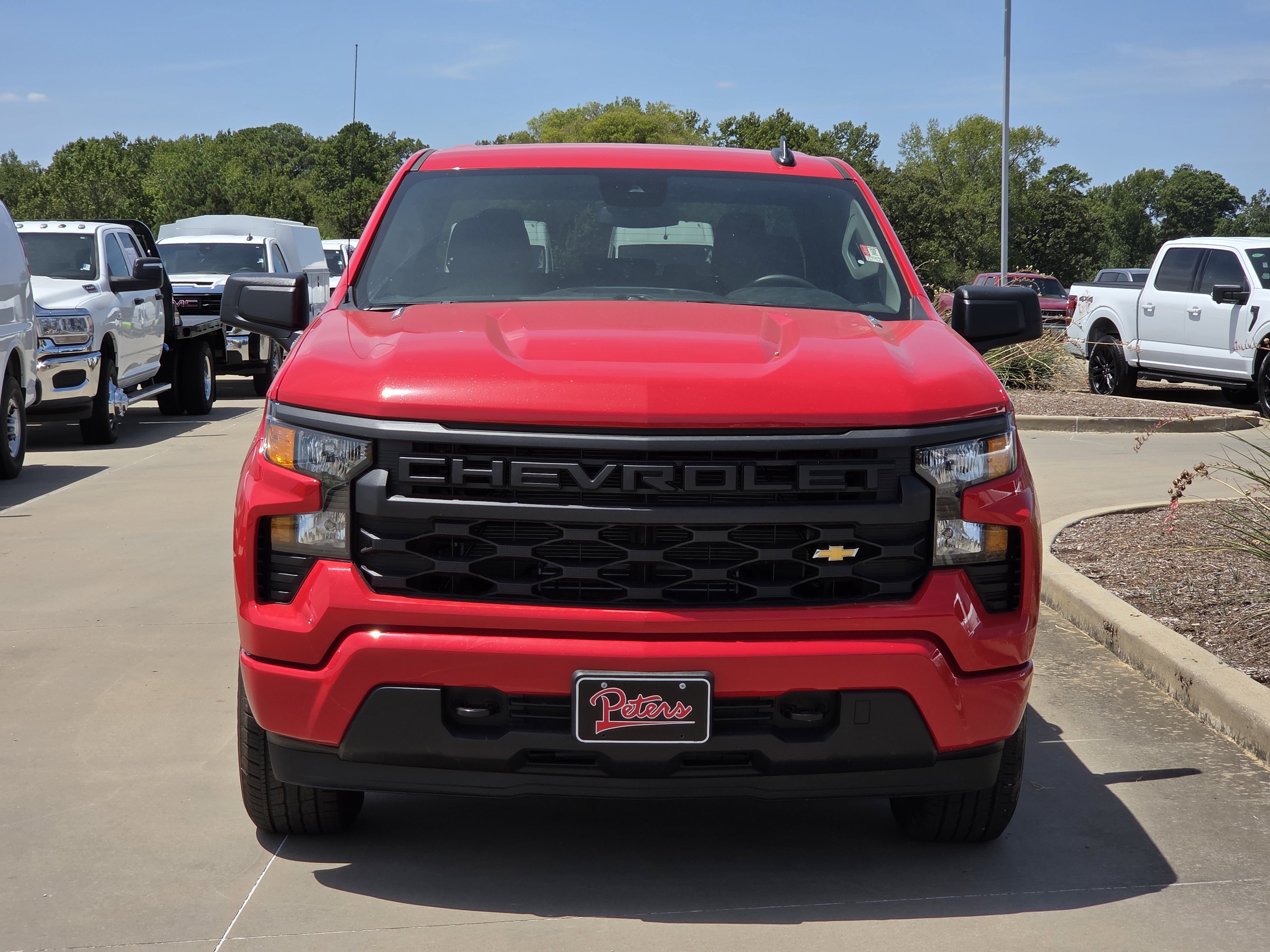 New 2026 Chevrolet Silverado 1500 Custom RWD image 2