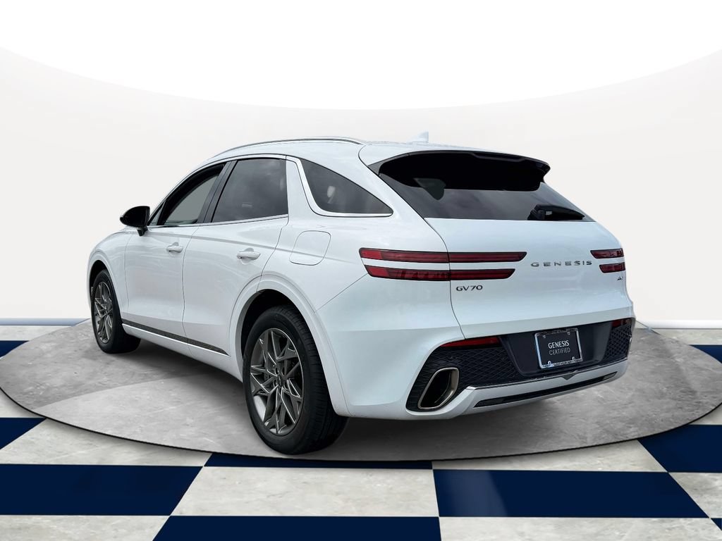 Certified 2025 Genesis GV70 2.5T AWD/4WD image 4