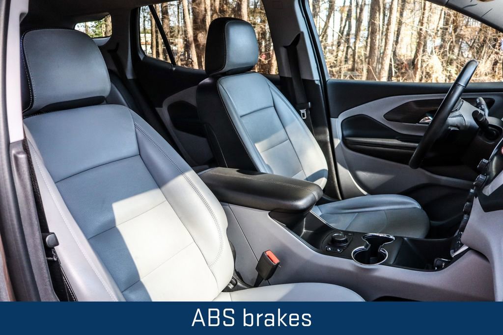 Used 2024 GMC Terrain SLT image 15