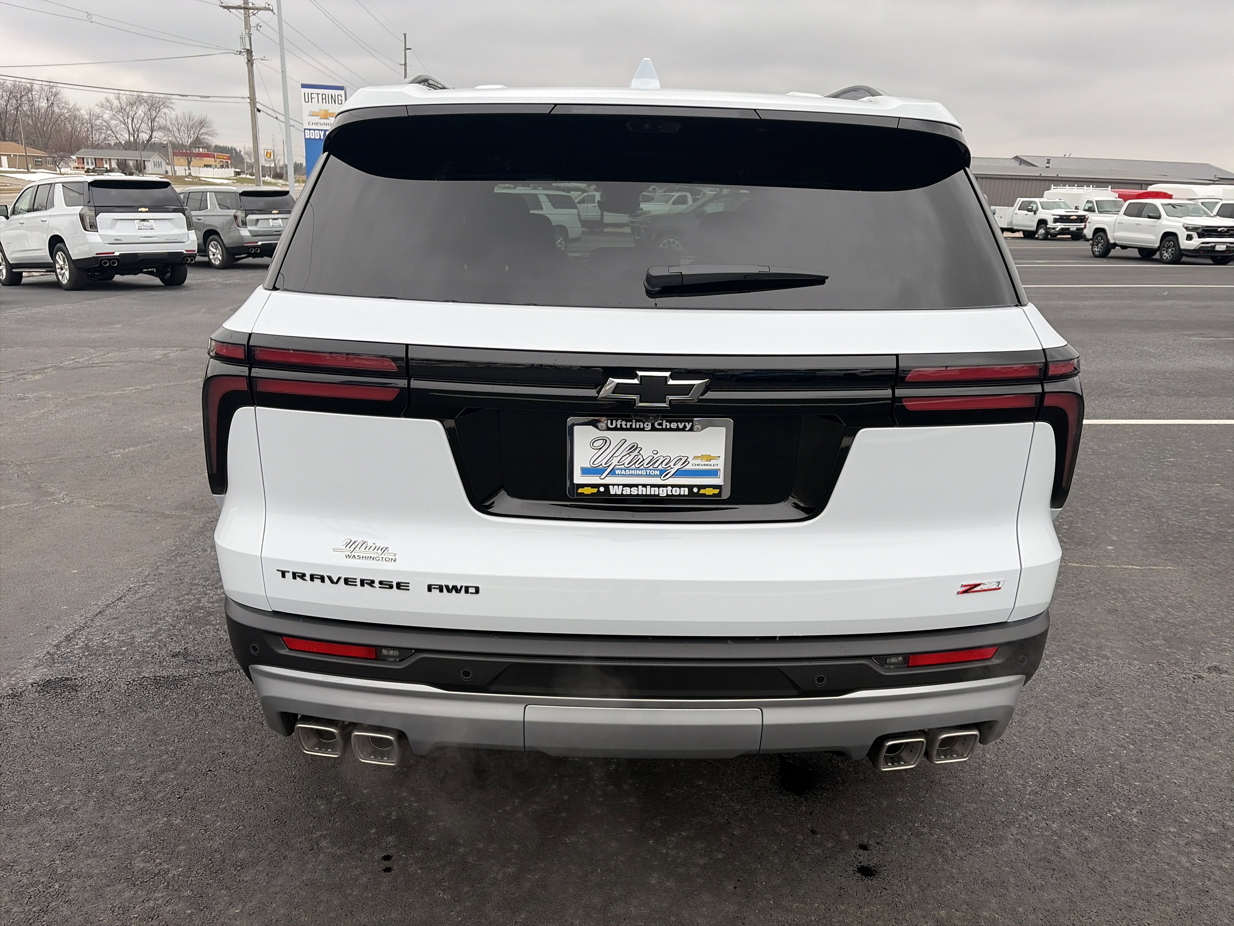 New 2026 Chevrolet Traverse Z71 w/ Driver Confidence Package image 5
