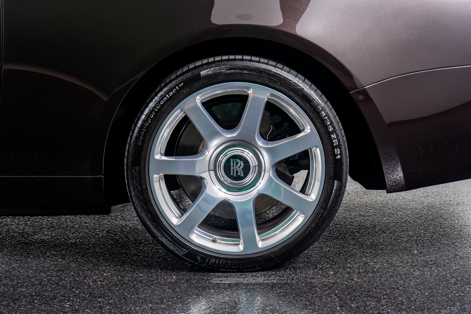 Used 2017 Rolls-Royce Dawn image 18