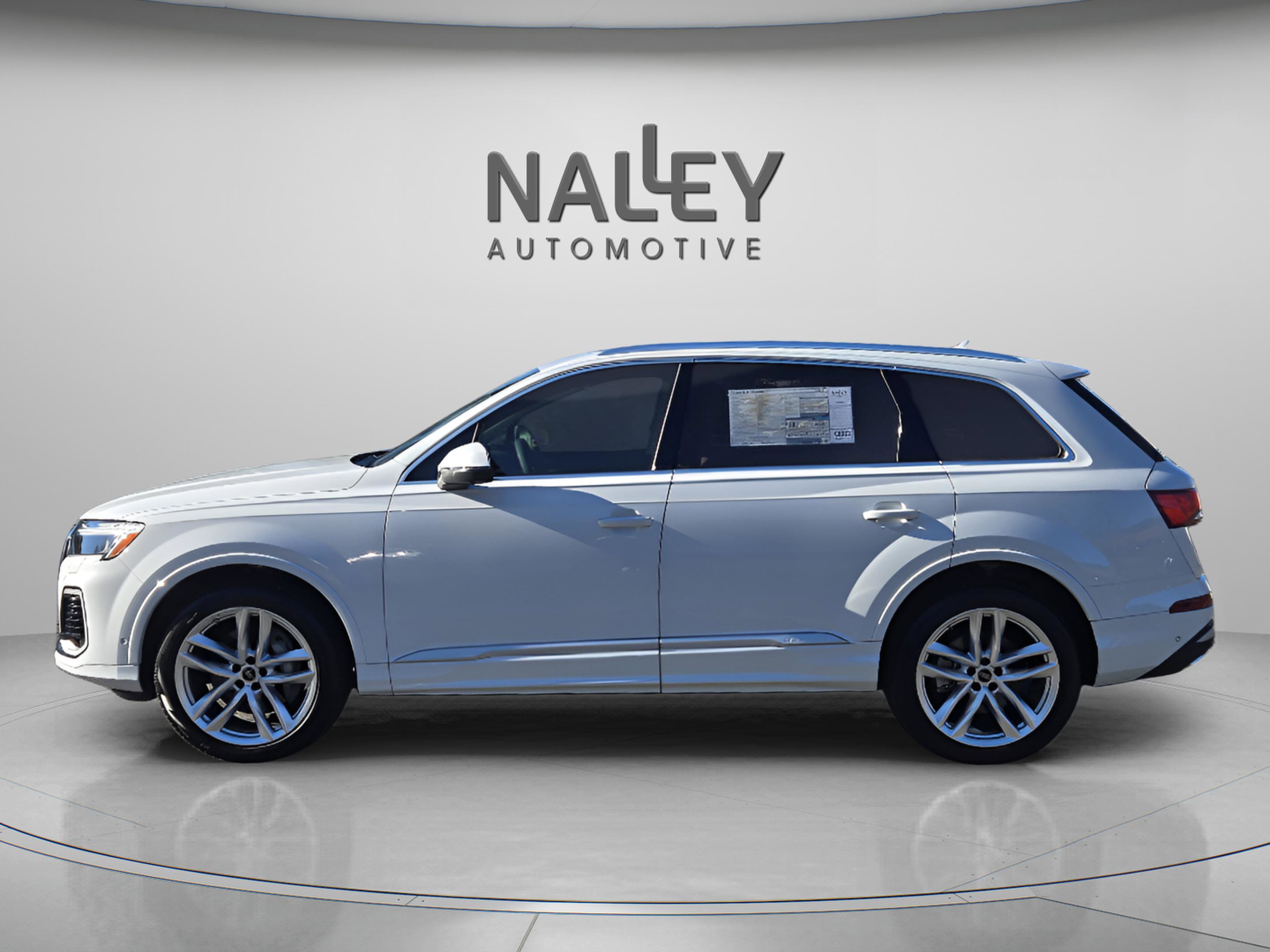 New 2025 Audi Q7 3.0T Premium Plus image 3