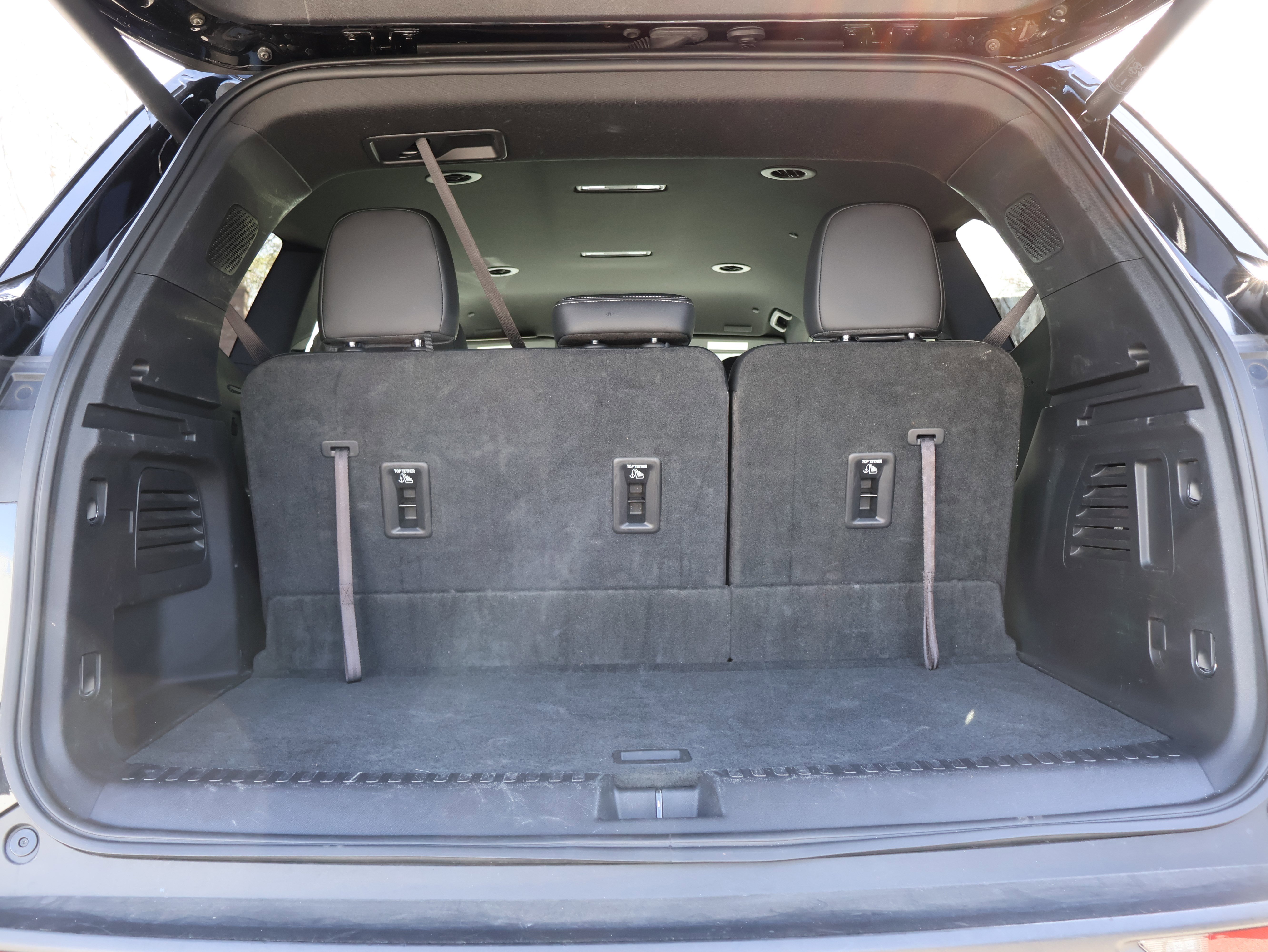 Used 2025 Buick Enclave Preferred image 19