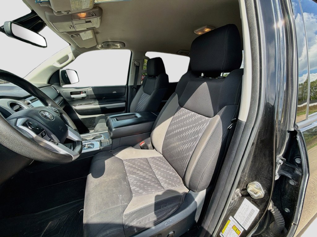 Used 2018 Toyota Tundra SR5 w/ TRD Off Road Package AWD/4WD image 22