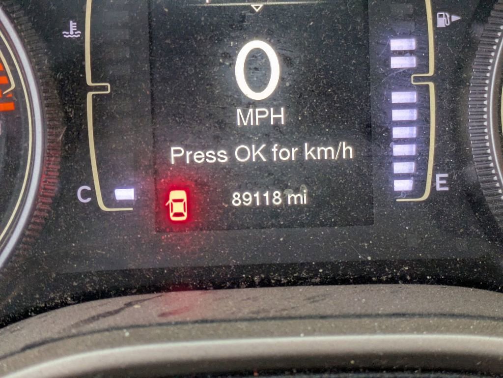 Used 2016 Jeep Cherokee Latitude w/ Cold Weather Group image 25