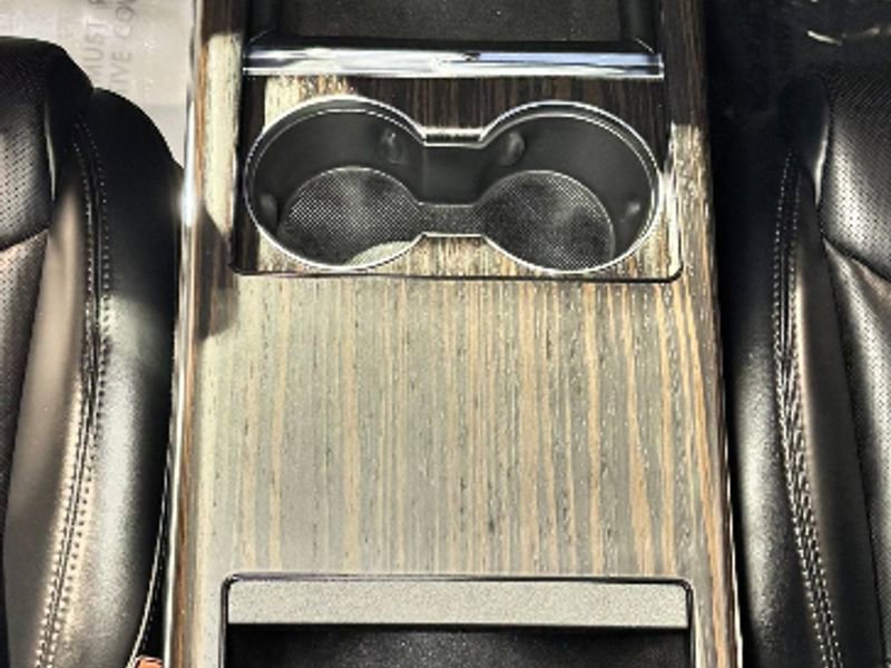 Used 2024 Tesla Model X image 39