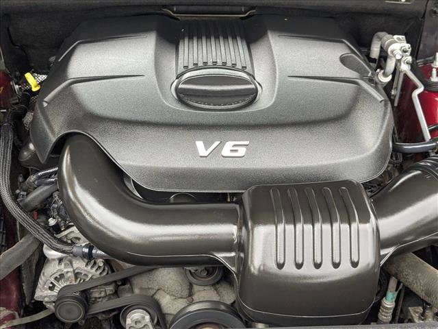 Used 2015 Jeep Grand Cherokee Limited image 24