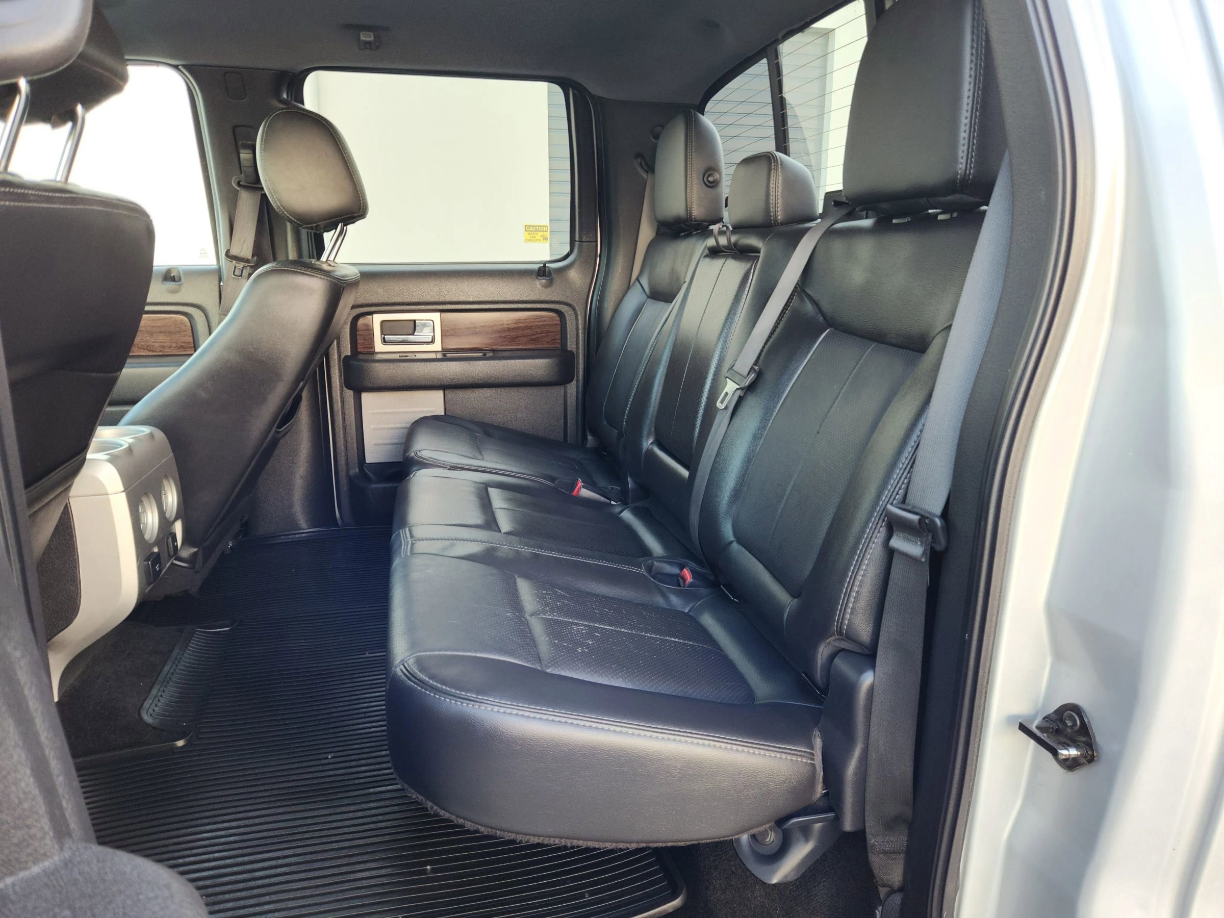 Used 2014 Ford F150 Lariat w/ Equipment Group 502A Luxury AWD/4WD image 18