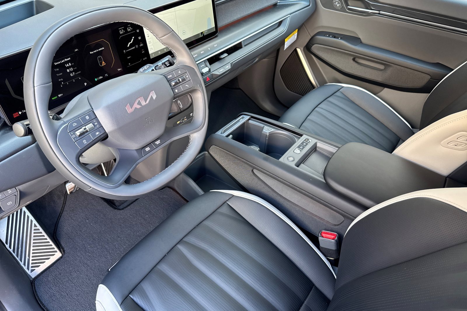 New 2026 Kia EV9 GT-Line image 6