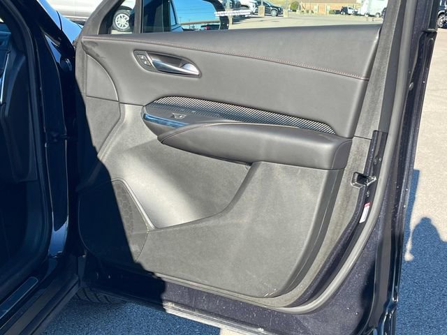 Used 2023 Cadillac XT4 Sport image 24