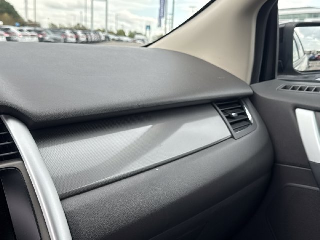 Used 2013 Ford Edge SEL FWD image 34