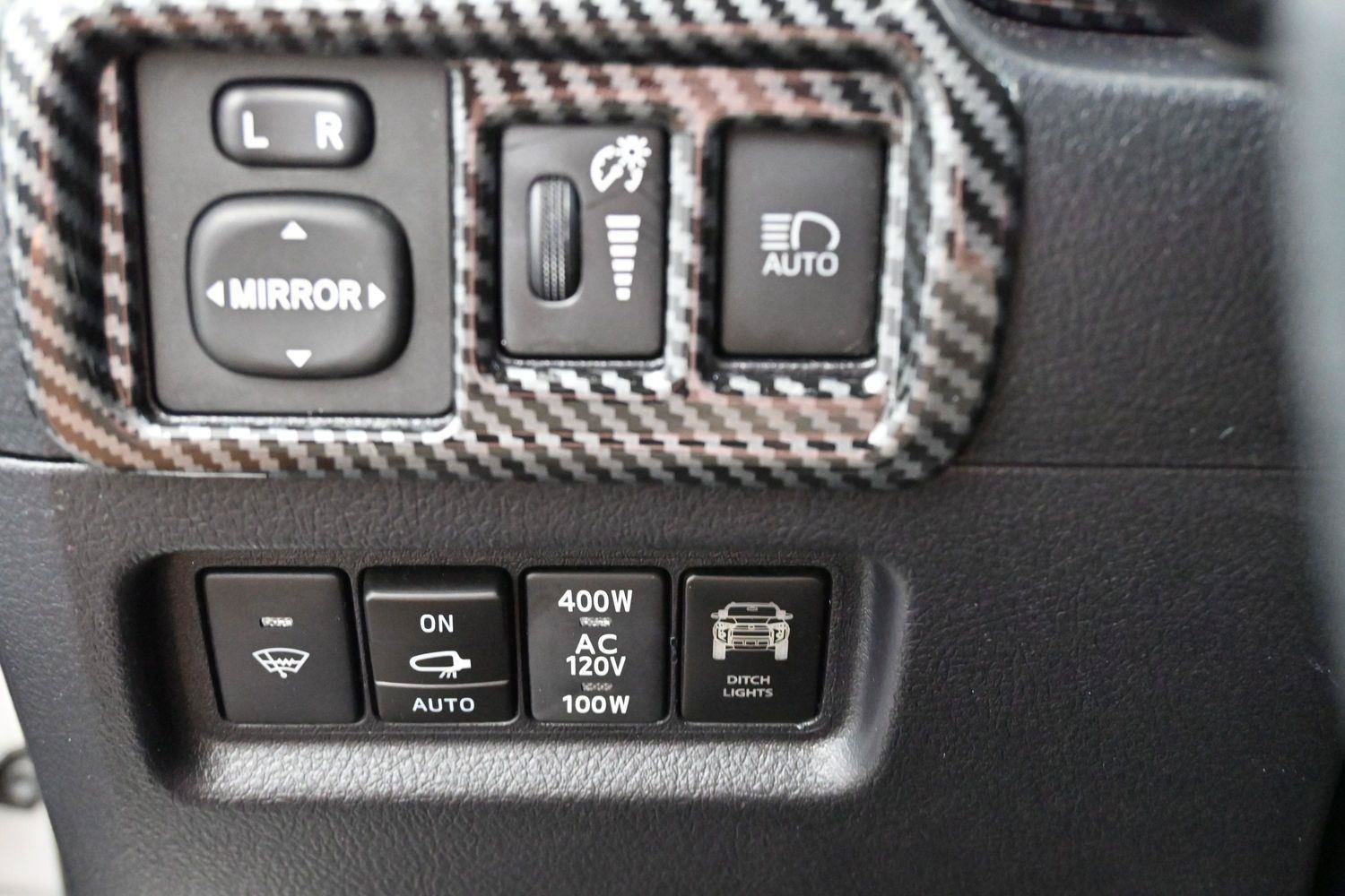 Used 2021 Toyota 4Runner Limited AWD/4WD image 23