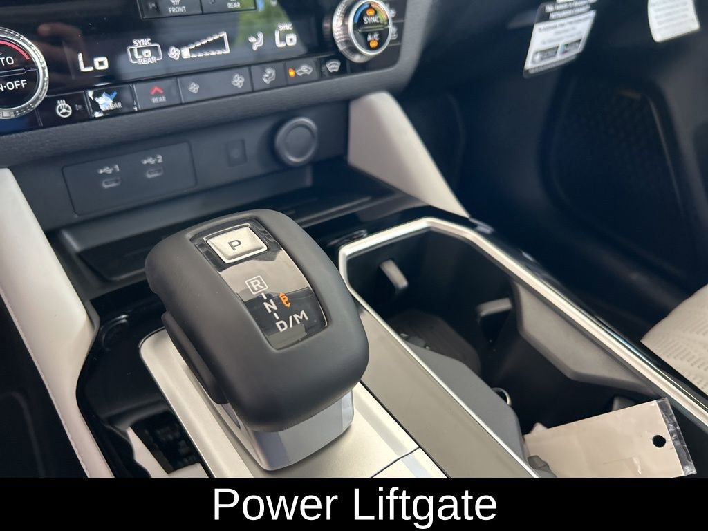 New 2025 Mitsubishi Outlander SEL image 9
