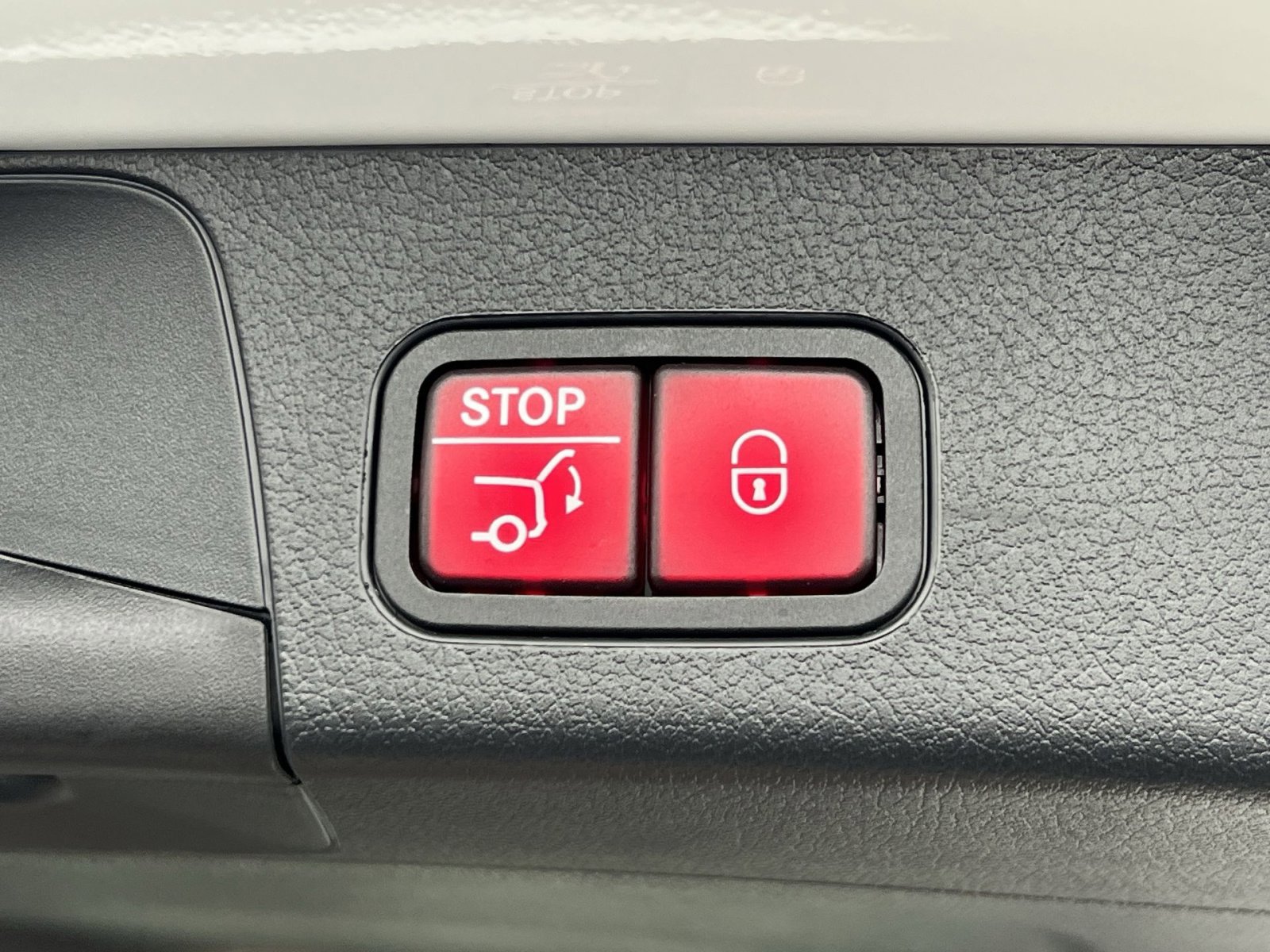 New 2026 Mercedes-Benz GLB 250 GLB 250 image 25