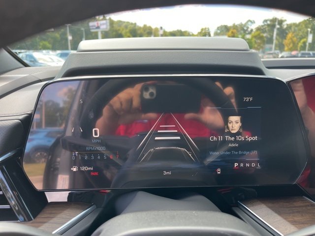 New 2026 Chevrolet Suburban High Country image 25