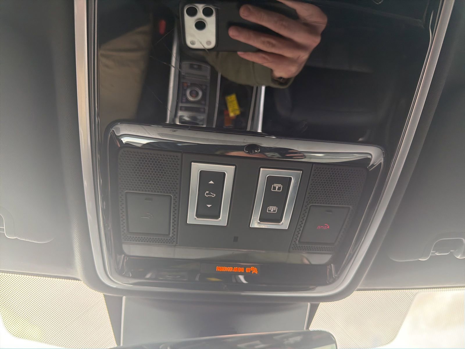 Used 2019 Land Rover Range Rover Sport Supercharged image 21