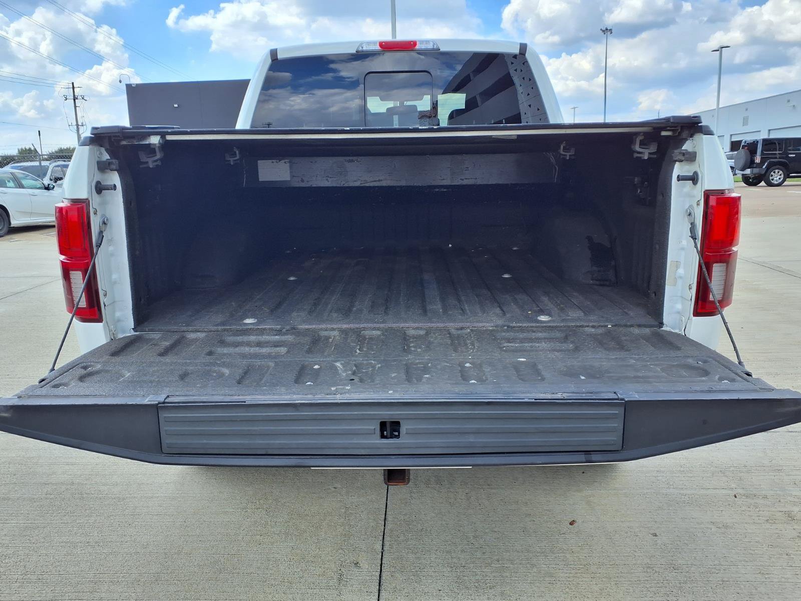 Used 2020 Ford F150 Platinum w/ Equipment Group 701A Luxury AWD/4WD image 24