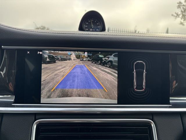 Used 2018 Porsche Panamera 4 image 12