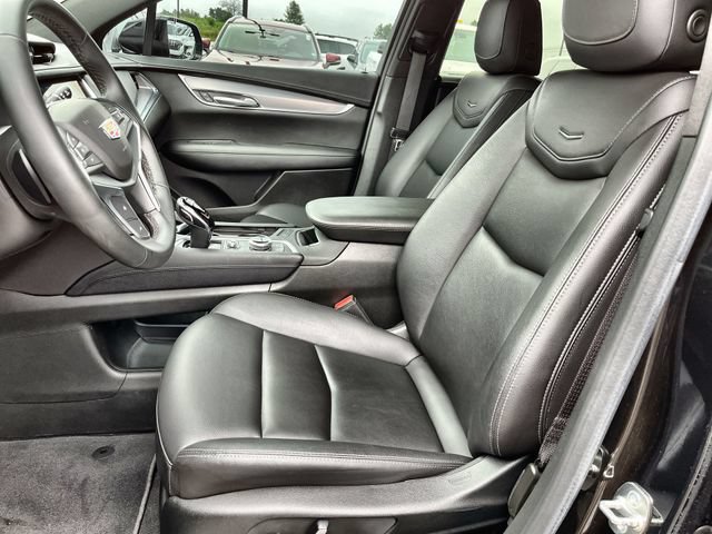 Certified 2024 Cadillac XT5 Luxury AWD/4WD image 14