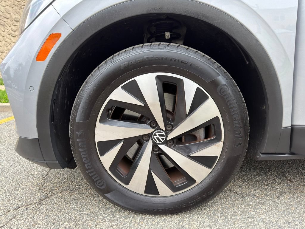 Used 2023 Volkswagen ID.4 Pro AWD/4WD image 37