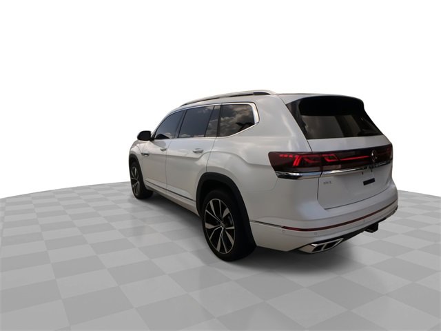 Used 2024 Volkswagen Atlas SEL Premium R-Line image 10
