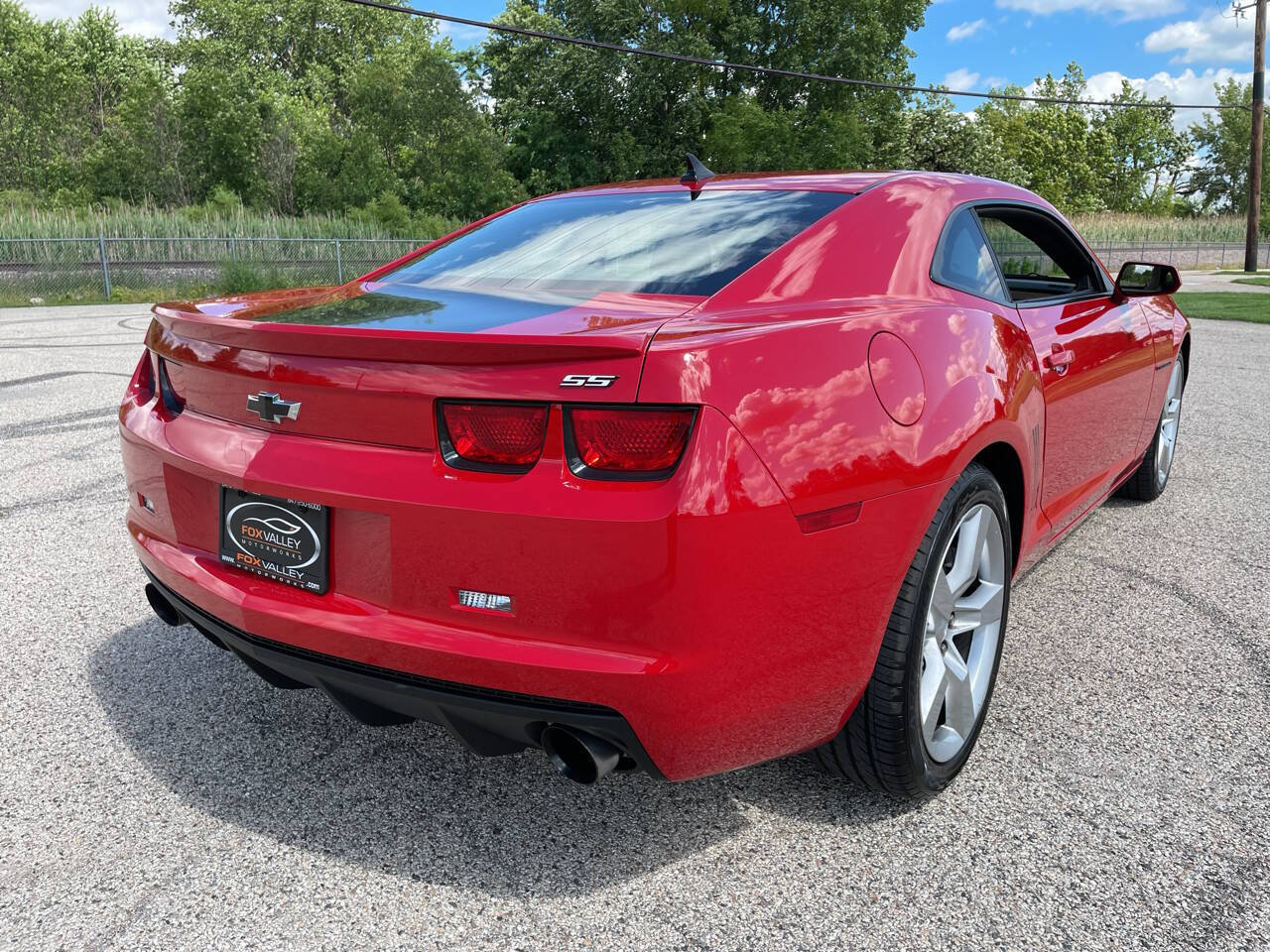 Used 2010 Chevrolet Camaro SS w/ LPO, Ground Effects Package RWD image 89