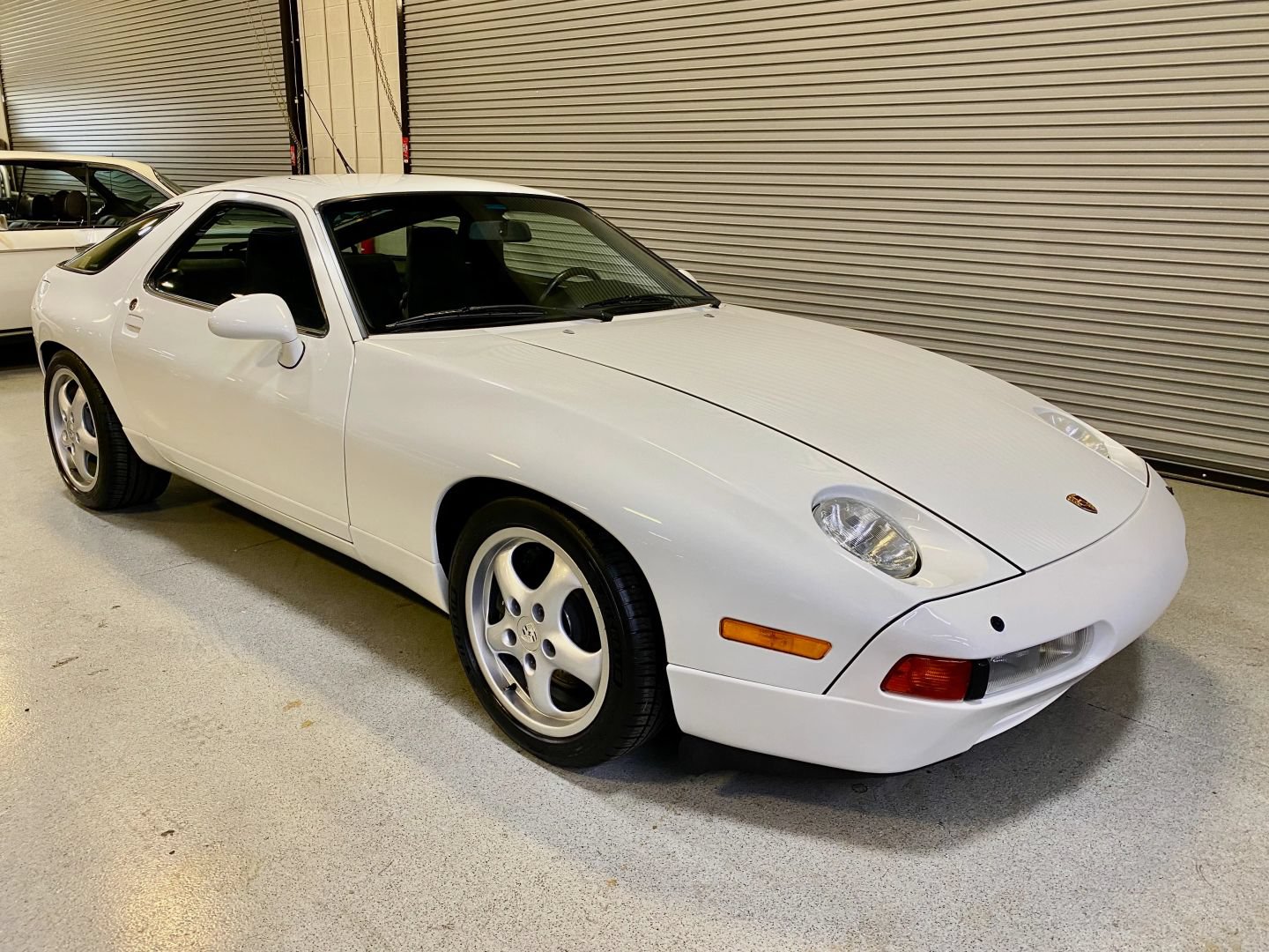 Used 1994 Porsche 928 GTS RWD image 11