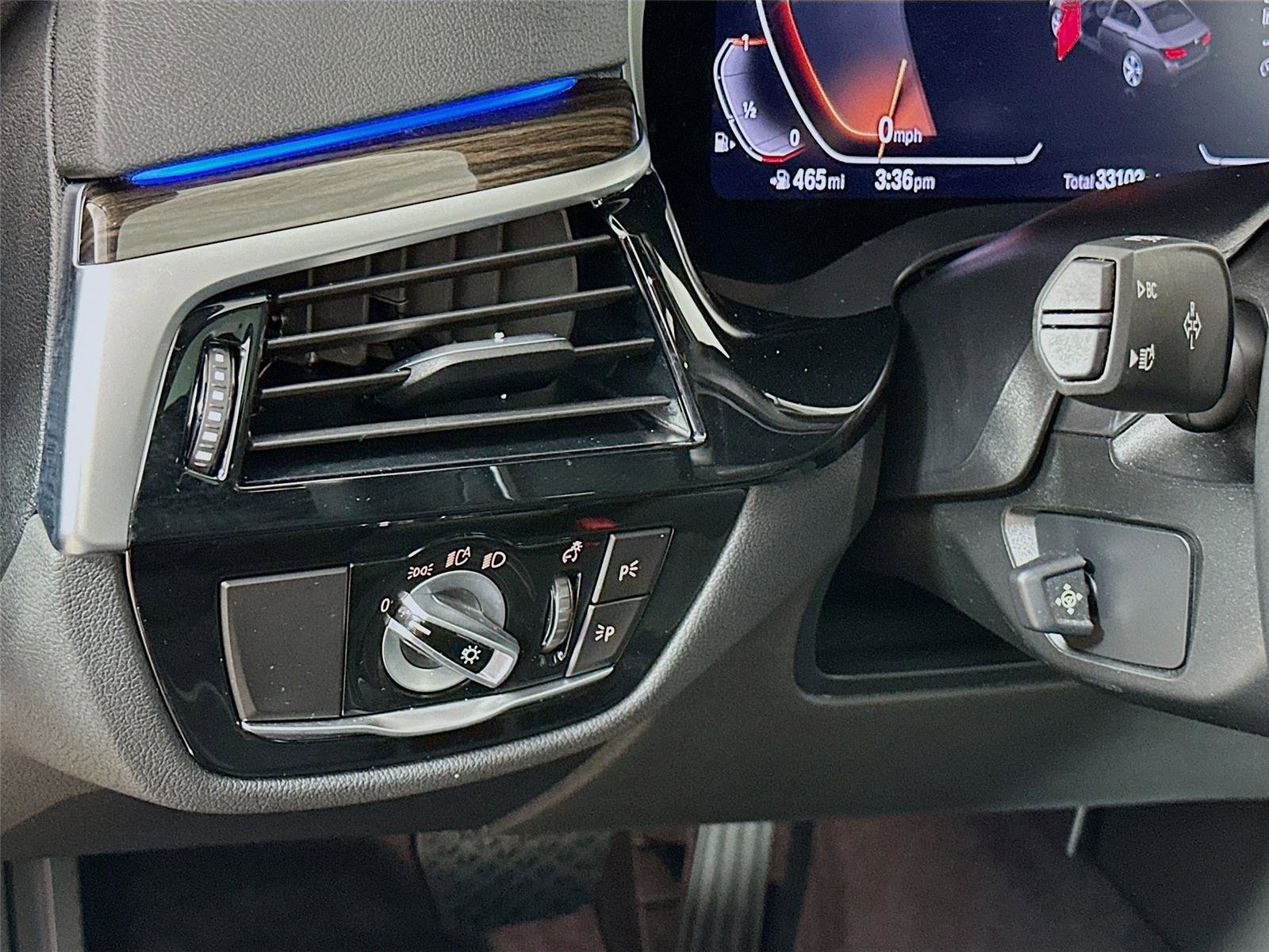 Certified 2023 BMW 530i xDrive w/ Convenience Package image 10