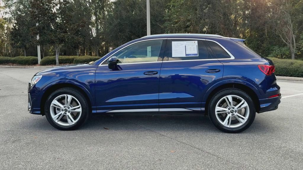 Used 2023 Audi Q3 2.0T Premium Plus image 5