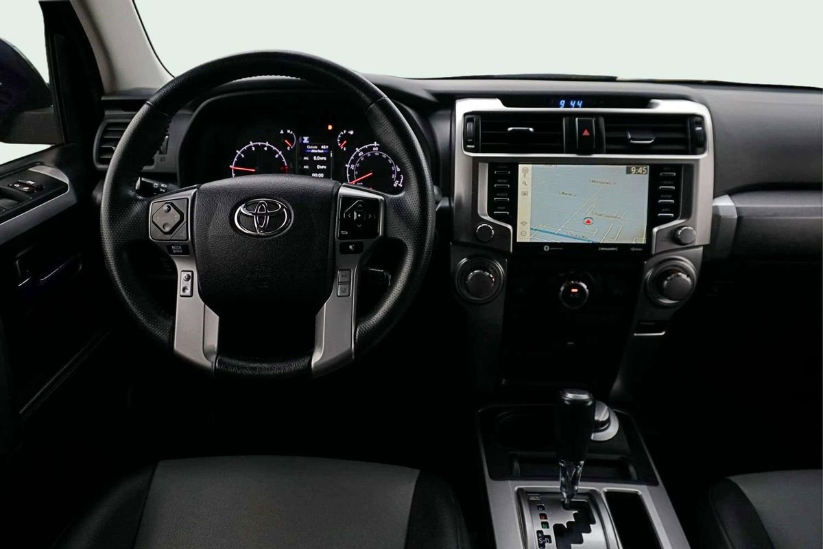 Used 2021 Toyota 4Runner SR5 Premium AWD/4WD image 21