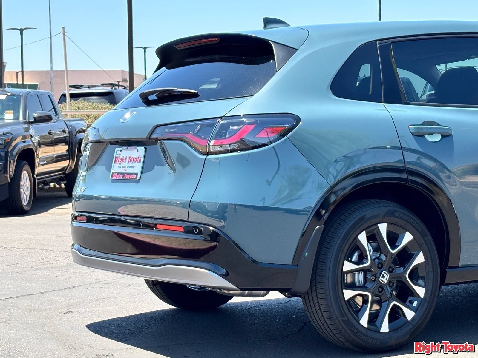 Used 2027 Honda HR-V EX-L image 11