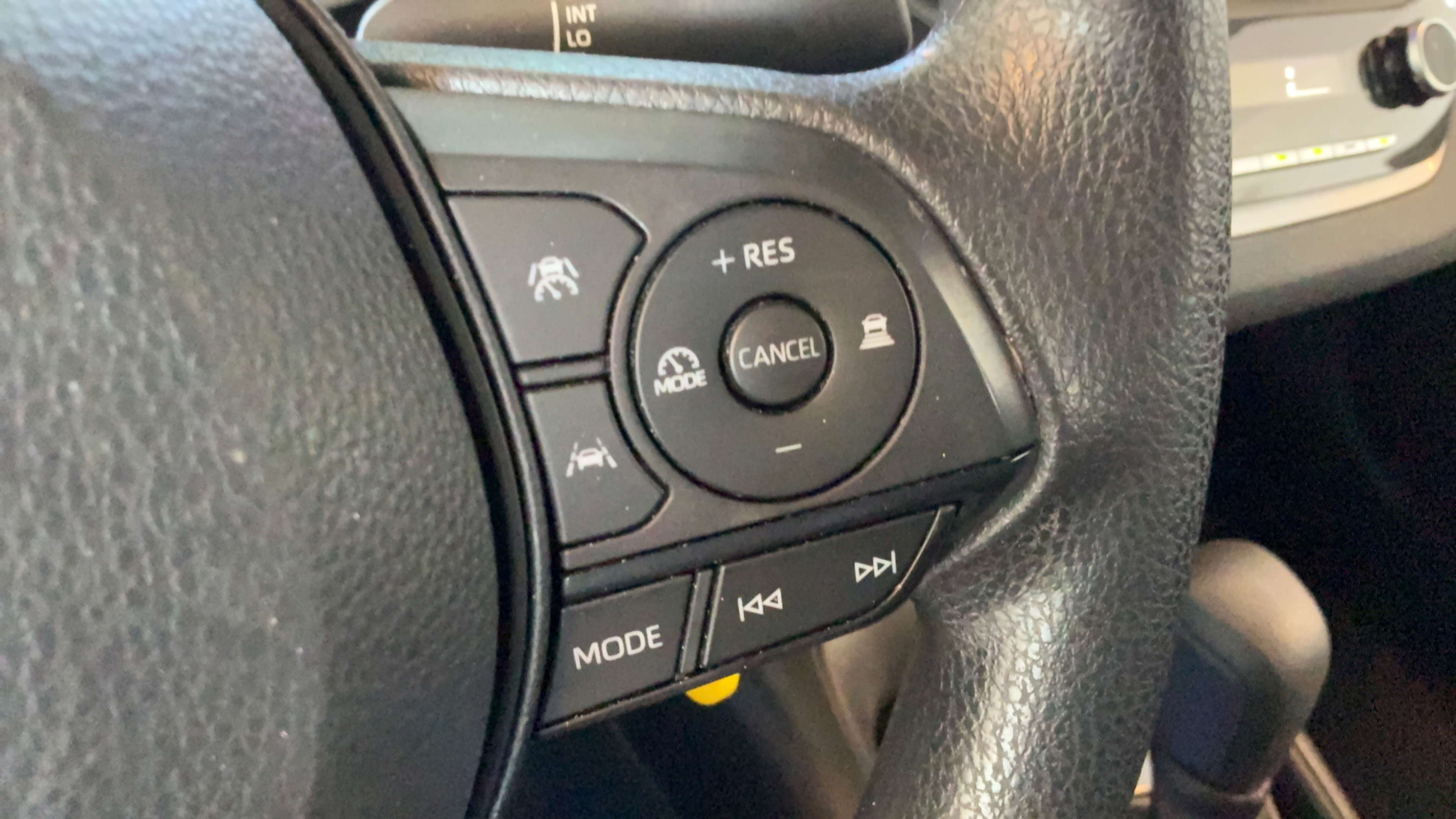 Certified 2024 Toyota Corolla LE FWD image 17