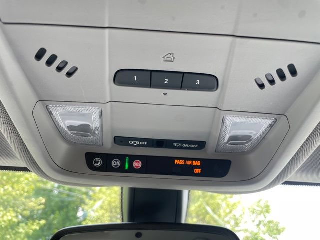 Used 2019 Chevrolet Equinox Premier FWD image 28