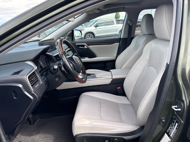 Used 2020 Lexus RX 350L Premium w/ Premium Package AWD/4WD image 9