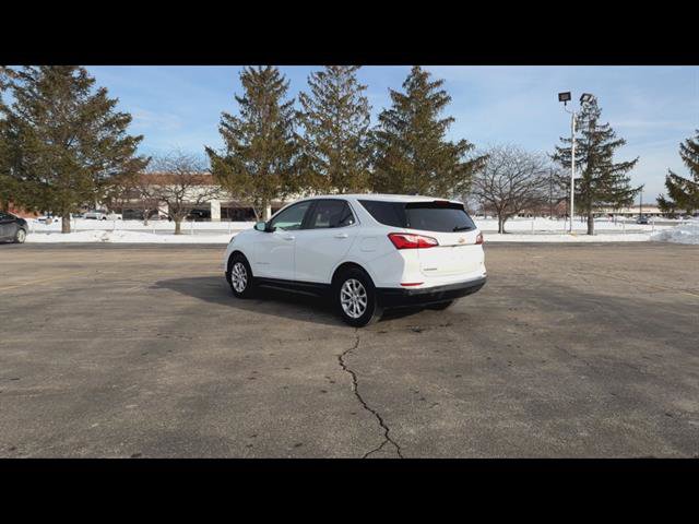 Used 2020 Chevrolet Equinox LT w/ Driver Convenience Package image 27