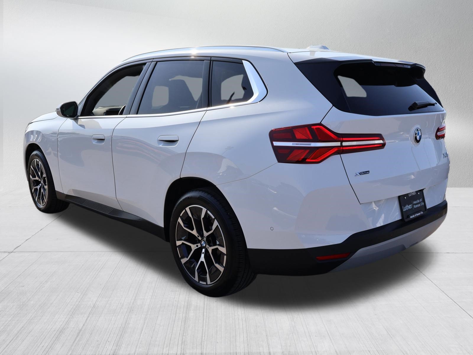 Used 2026 BMW X3 xDrive30i AWD/4WD image 5