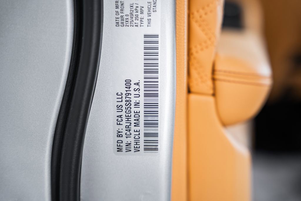 New 2025 Jeep Grand Cherokee Summit image 41