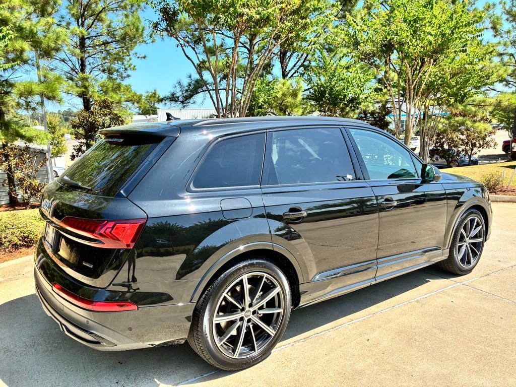 Used 2023 Audi Q7 3.0T Prestige AWD/4WD image 8