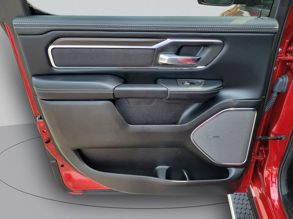 New 2026 RAM 1500 Laramie AWD/4WD image 29