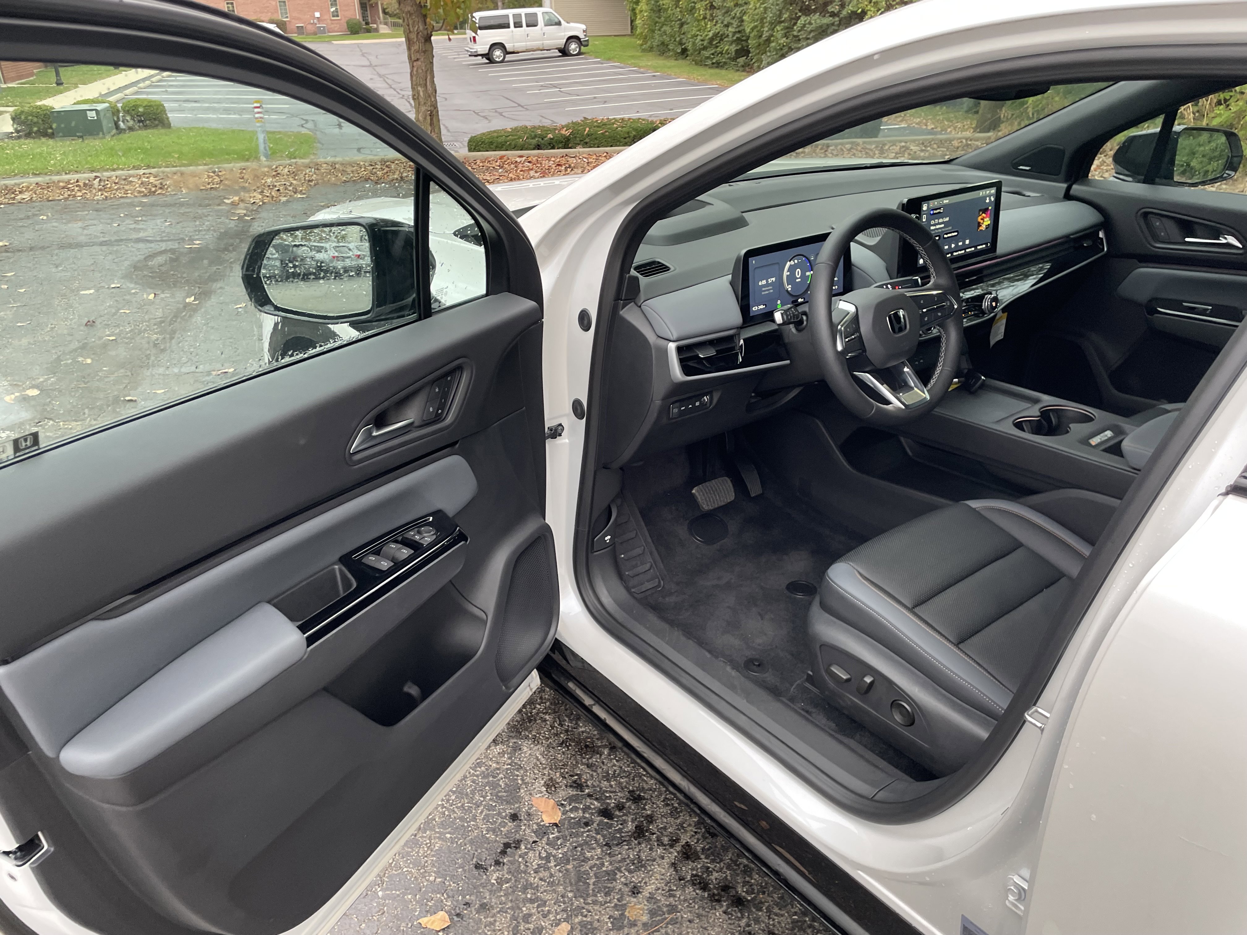 Certified 2024 Honda Prologue Elite image 11