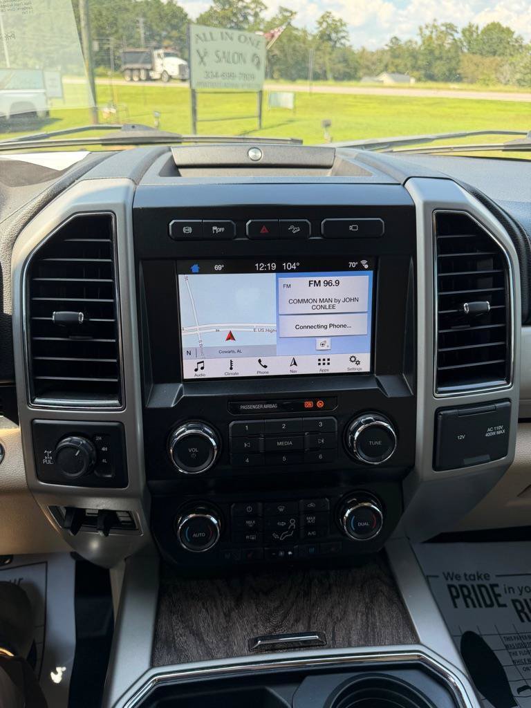 Used 2019 Ford F250 Lariat w/ Lariat Ultimate Package AWD/4WD image 11